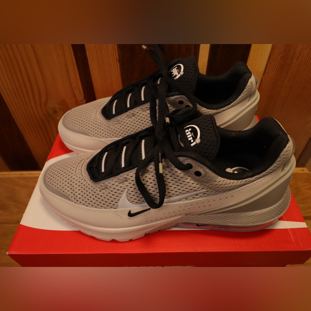 Nike Air Max Pulse Sz 8.5 Men’s - Cream/Dark Mocha, New in Box